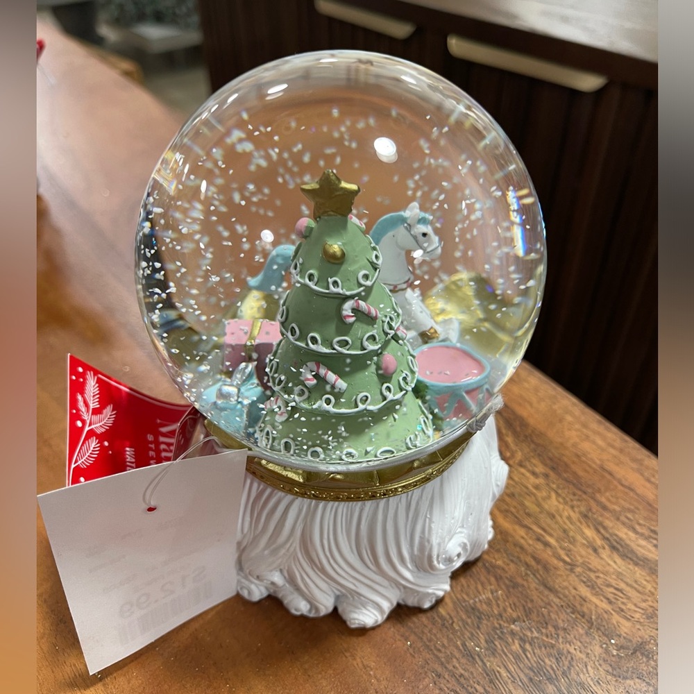 Pink Christmas Nutcracker Christmas Tree Snowglobe Martha Stewart NWT 🩷🎄 - Picture 3 of 6